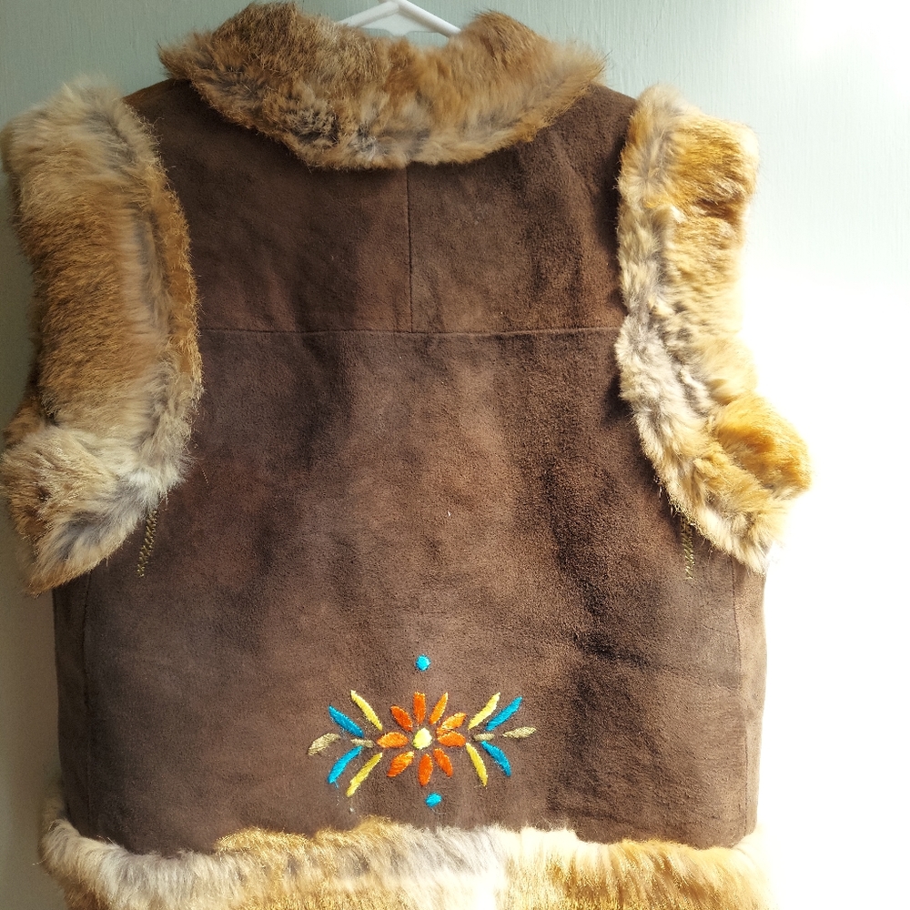 Vintage Bohemian Rabbit Fur Leather Vest Size Small/Medium - Picture 7 of 7